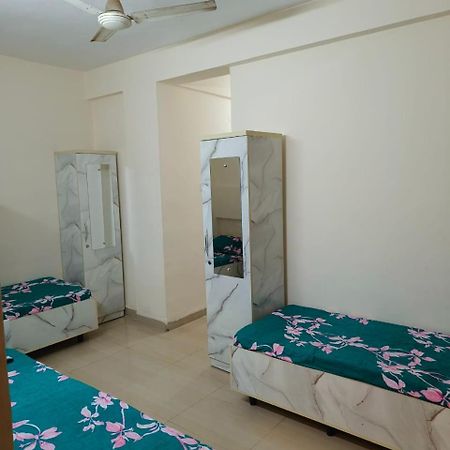 Modern Pg Hostel Пюн Екстериор снимка